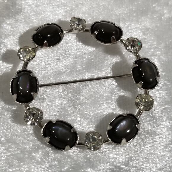 Rolyn Inc brooch 120/12K GF  1 1/2" 1.1664 - Picture 5 of 15